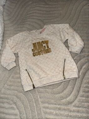 🎀6-9m Juicy Couture Girls' Cream Quilted Sweatshirt with Gold Logo & zip sides
